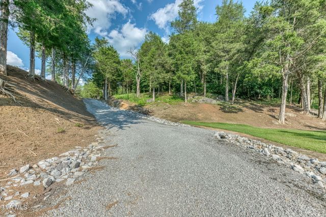 877 Mill Creek Road, Kingsport, TN 37664