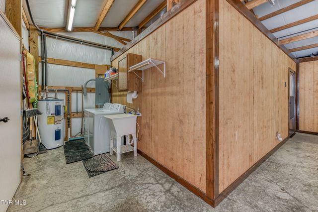 877 Mill Creek Road, Kingsport, TN 37664