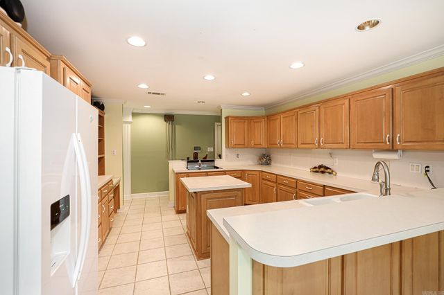 827 Miller Loop, Benton, AR 72019