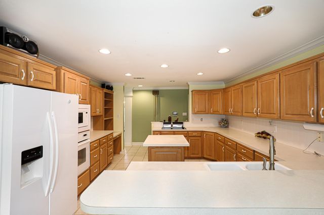827 Miller Loop, Benton, AR 72019