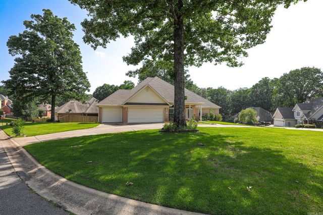 827 Miller Loop, Benton, AR 72019