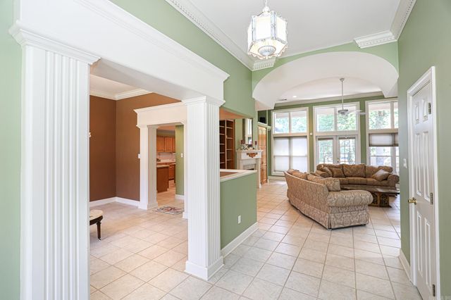 827 Miller Loop, Benton, AR 72019