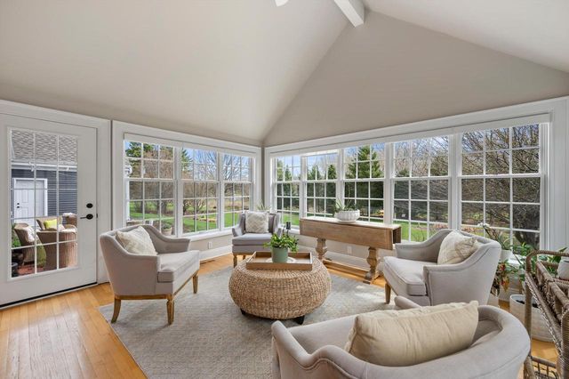 W289N3344 Lost Creek COURT, Pewaukee, WI 53072
