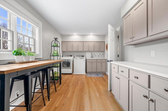 W289N3344 Lost Creek COURT, Pewaukee, WI 53072