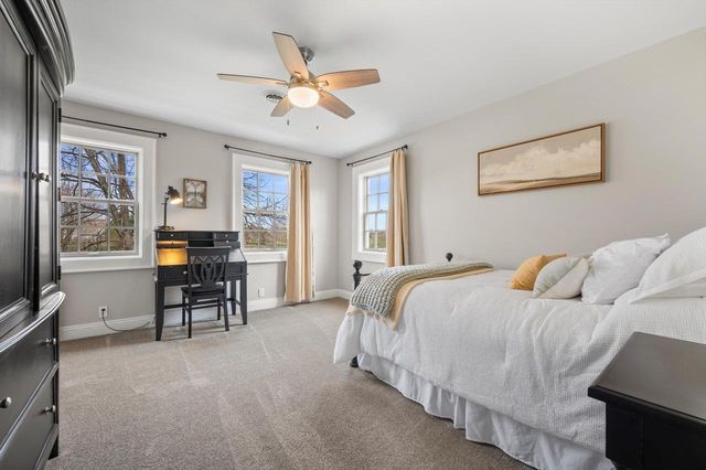 W289N3344 Lost Creek COURT, Pewaukee, WI 53072