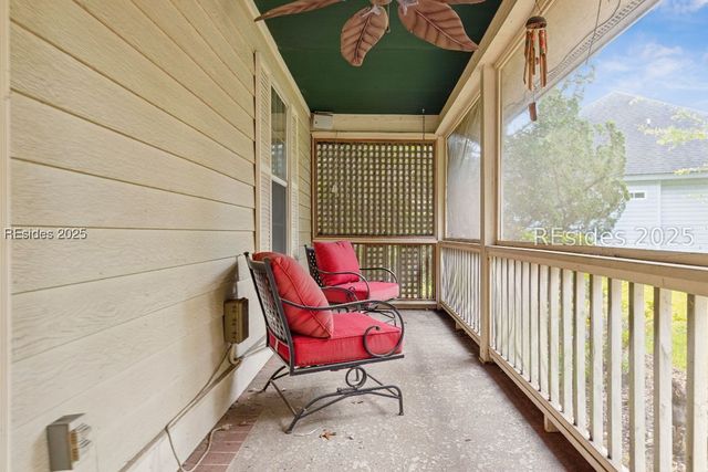 8 Zoe Ct, Bluffton, SC 29910