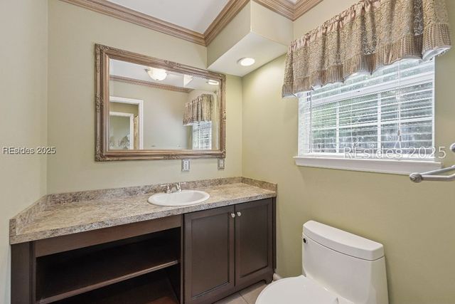 8 Zoe Ct, Bluffton, SC 29910