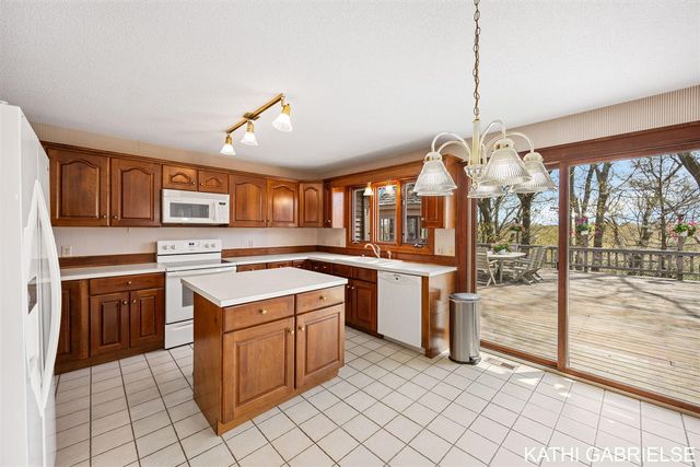313 Stickney Ridge Road, Grand Haven, MI 49417