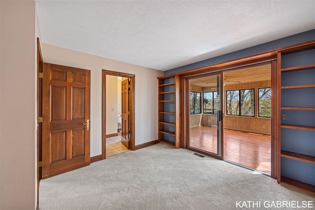 313 Stickney Ridge Road, Grand Haven, MI 49417