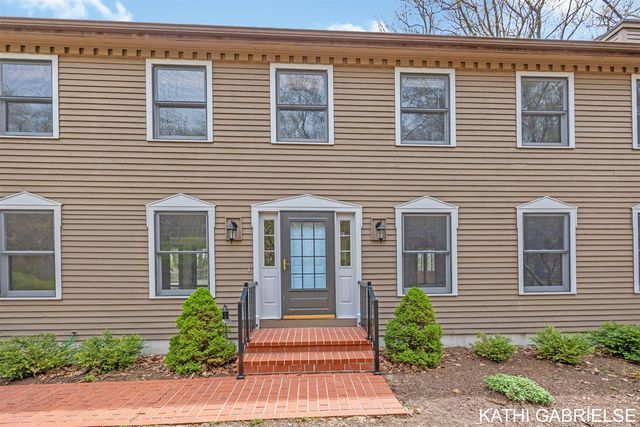 313 Stickney Ridge Road, Grand Haven, MI 49417