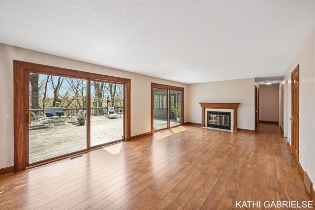 313 Stickney Ridge Road, Grand Haven, MI 49417