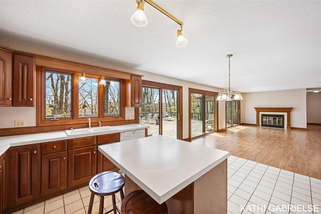 313 Stickney Ridge Road, Grand Haven, MI 49417