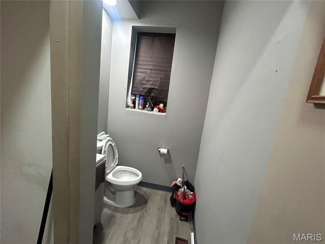 5240 Louisiana Avenue, St Louis, MO 63111