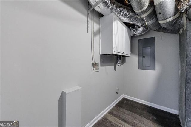 6300 Ponderosa Court, Atlanta, GA 30349
