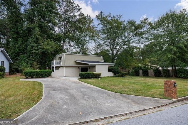 6300 Ponderosa Court, Atlanta, GA 30349