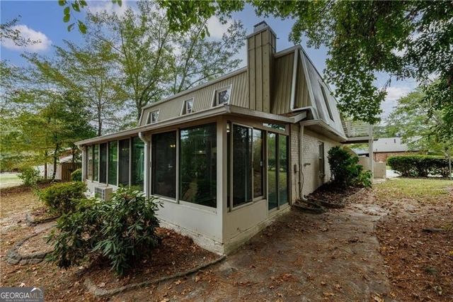 6300 Ponderosa Court, Atlanta, GA 30349