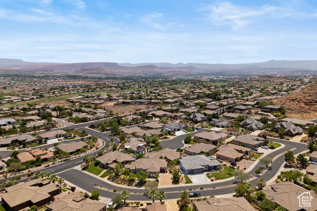 1394 N BOSTON RD, Washington, UT 84780