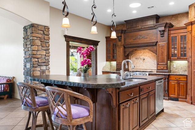 1394 N BOSTON RD, Washington, UT 84780