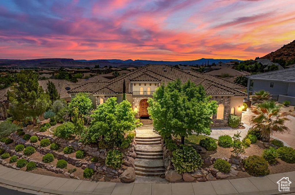 1394 N BOSTON RD, Washington, UT 84780