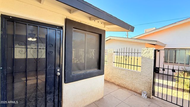 4109 E MORELAND Street 2, Phoenix, AZ 85008