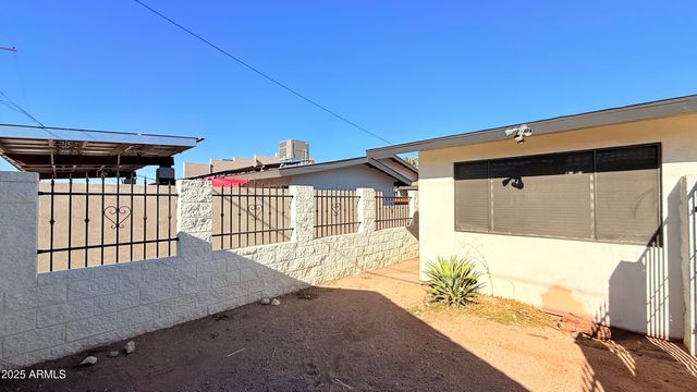 4109 E MORELAND Street 2, Phoenix, AZ 85008