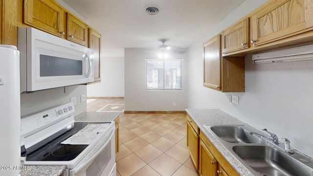 4109 E MORELAND Street 2, Phoenix, AZ 85008