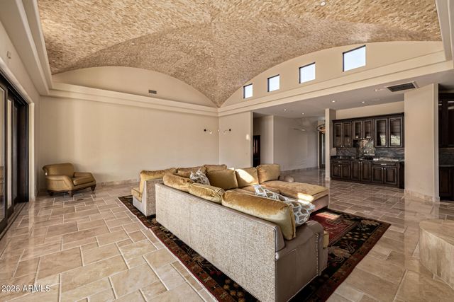 8406 E CALLE BUENA Vista, Scottsdale, AZ 85255