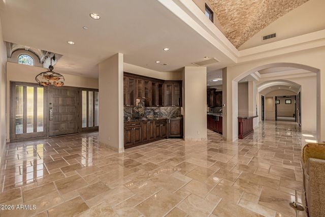 8406 E CALLE BUENA Vista, Scottsdale, AZ 85255