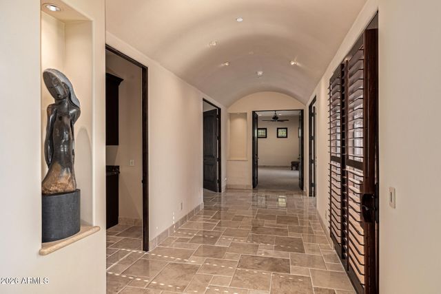 8406 E CALLE BUENA Vista, Scottsdale, AZ 85255