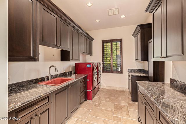 8406 E CALLE BUENA Vista, Scottsdale, AZ 85255