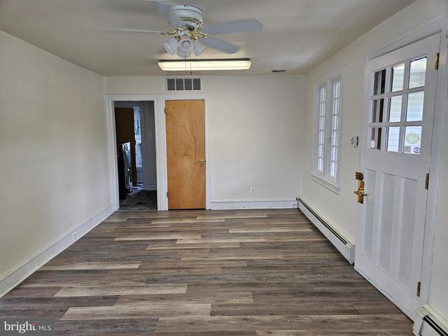 2733 LIMEKILN PIKE, Glenside, PA 19038