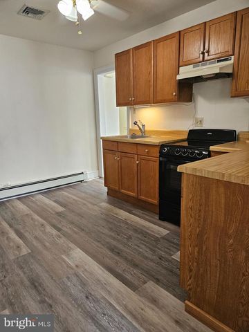 2733 LIMEKILN PIKE, Glenside, PA 19038