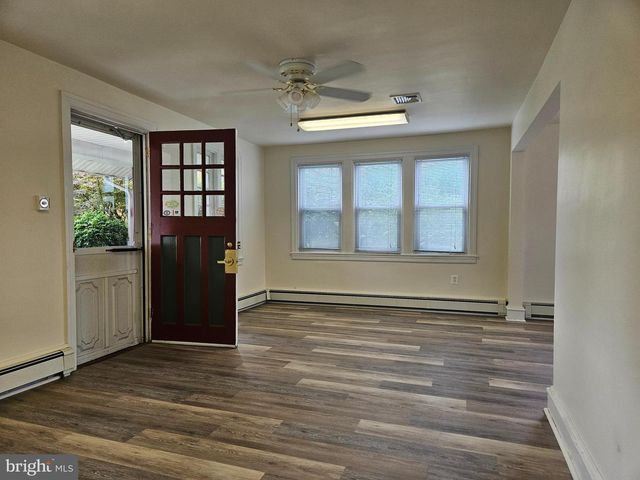 2733 LIMEKILN PIKE, Glenside, PA 19038
