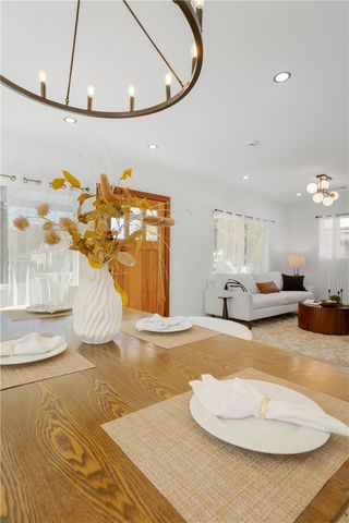 5126 6th Ave, Los Angeles, CA 90043