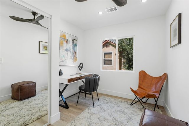 5126 6th Ave, Los Angeles, CA 90043