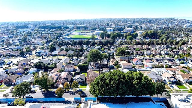 5126 6th Ave, Los Angeles, CA 90043
