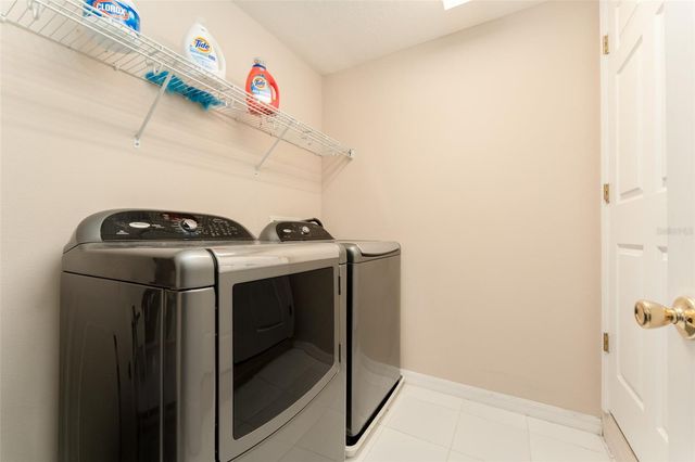 6302 BRIDGEVISTA DRIVE, Lithia, FL 33547