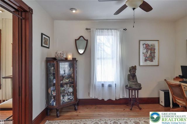 507 East Station Avenue, Coopersburg Boro, PA 18036