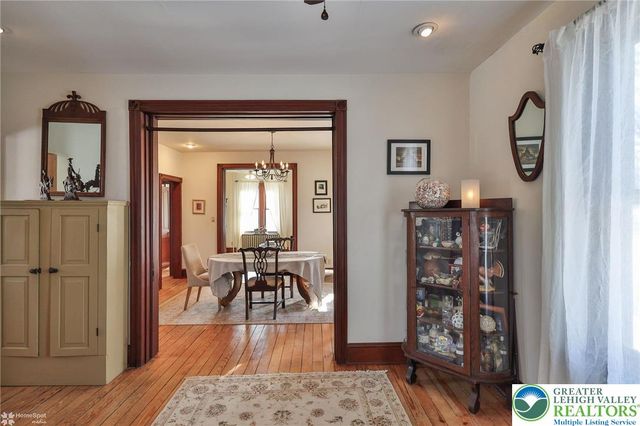 507 East Station Avenue, Coopersburg Boro, PA 18036