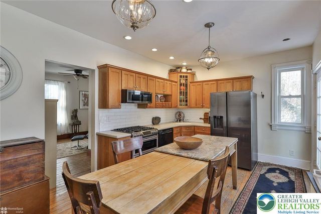 507 East Station Avenue, Coopersburg Boro, PA 18036