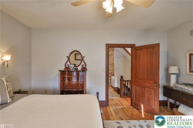 507 East Station Avenue, Coopersburg Boro, PA 18036