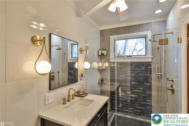 507 East Station Avenue, Coopersburg Boro, PA 18036