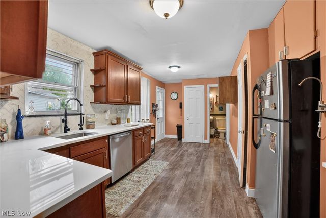 1139 Castleton Road, Cleveland Heights, OH 44121