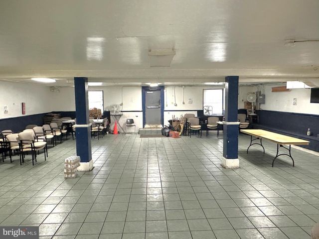 1542 N GILMOR ST, Baltimore, MD 21217