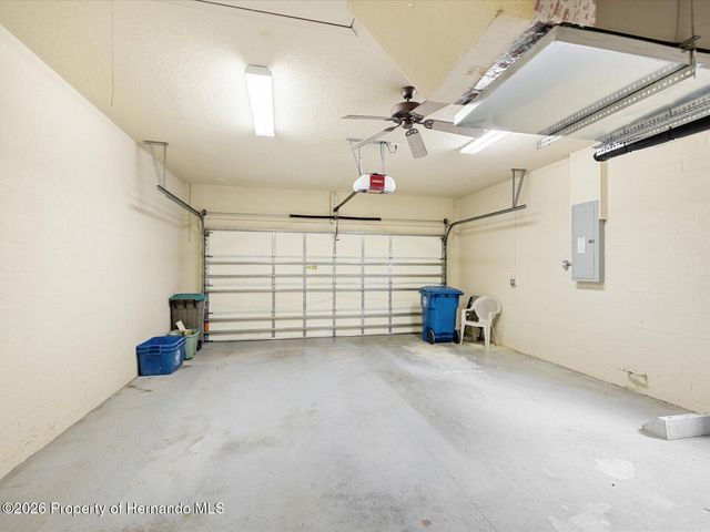 5501 Legend Hills Lane, Spring Hill, FL 34609
