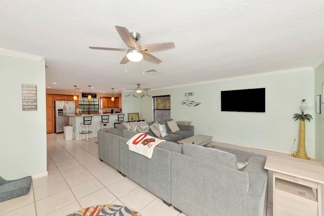 7517 34TH AVENUE W 6, Bradenton, FL 34209