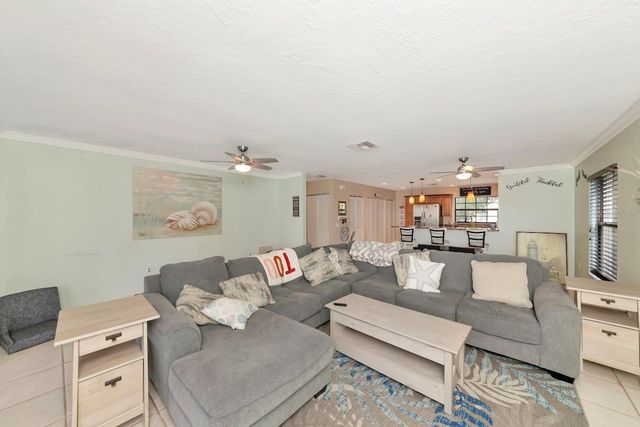 7517 34TH AVENUE W 6, Bradenton, FL 34209