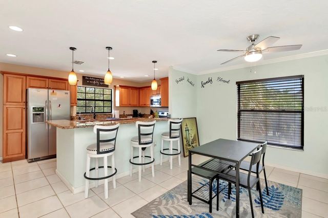 7517 34TH AVENUE W 6, Bradenton, FL 34209
