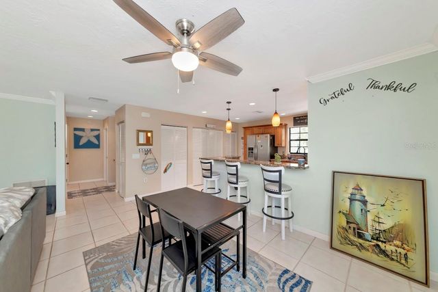 7517 34TH AVENUE W 6, Bradenton, FL 34209
