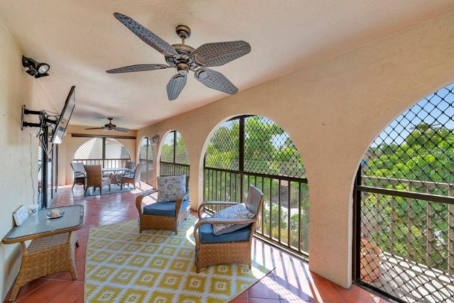 7517 34TH AVENUE W 6, Bradenton, FL 34209